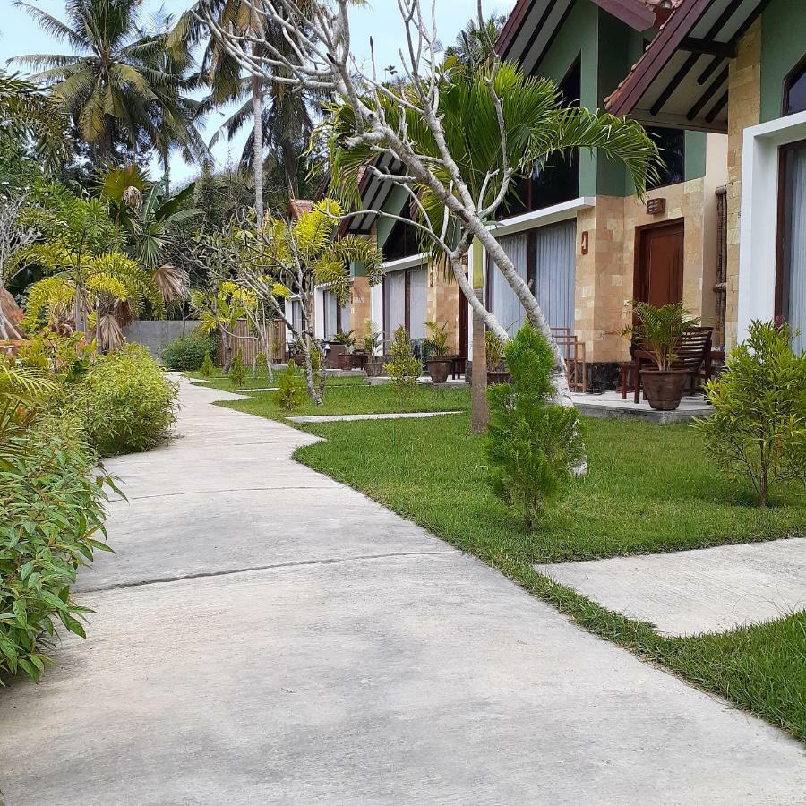 The Hamlet Hotel Kuta  Exterior photo